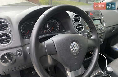 Хетчбек Volkswagen Golf 2007 в 