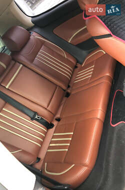 Хэтчбек Volkswagen Golf 2005 в 