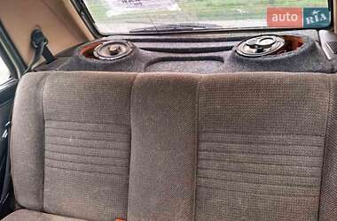 Хэтчбек Volkswagen Golf 1986 в 