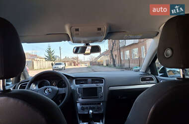 Универсал Volkswagen Golf 2015 в 