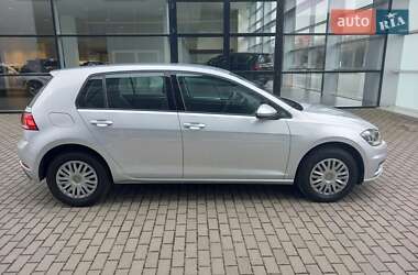 Хэтчбек Volkswagen Golf 2020 в Хмельницком