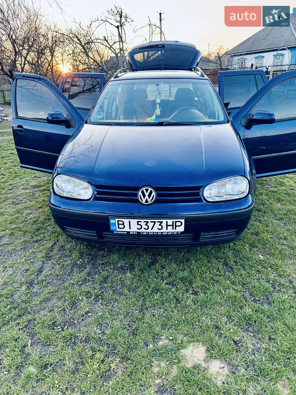 Універсал Volkswagen Golf 1999 в 