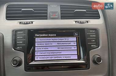 Універсал Volkswagen Golf 2014 в 