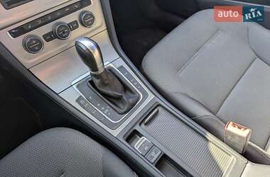 Универсал Volkswagen Golf 2014 в 