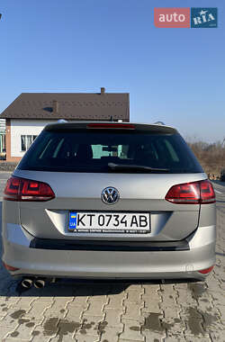 Універсал Volkswagen Golf 2015 в 