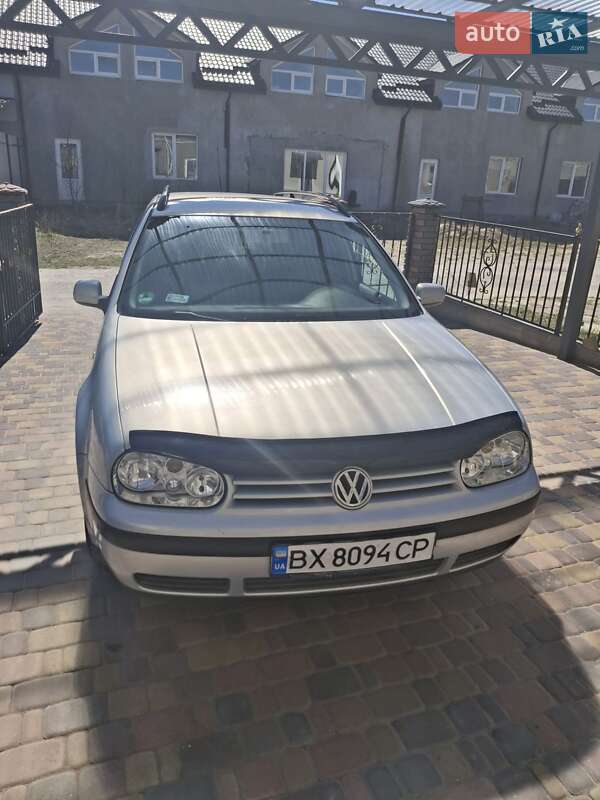 Універсал Volkswagen Golf 1999 в Славуті