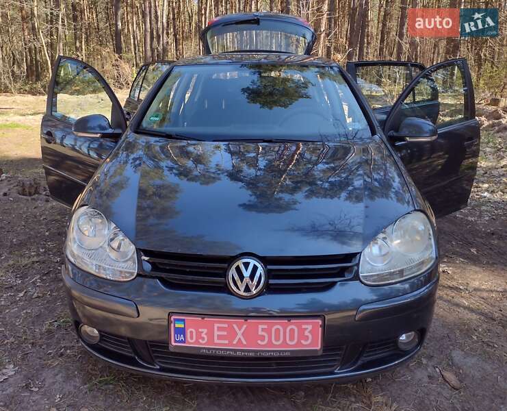 Хетчбек Volkswagen Golf 2007 в Рожище