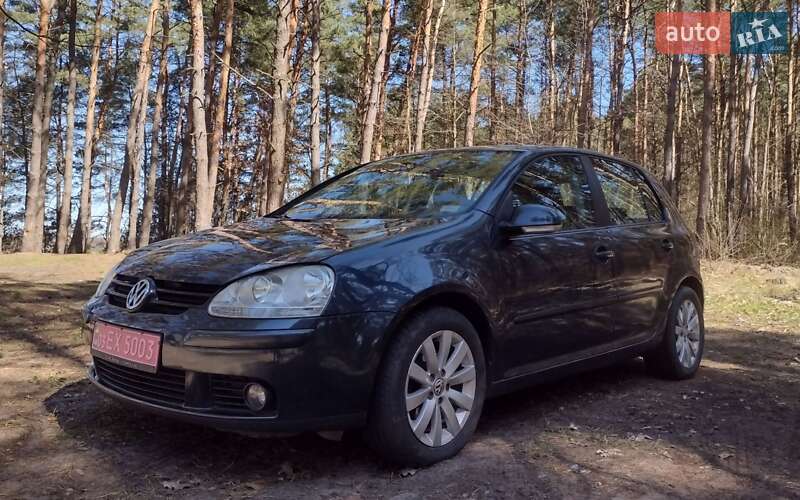 Хетчбек Volkswagen Golf 2007 в Рожище