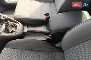 Універсал Volkswagen Golf 2011 в 