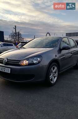 Хэтчбек Volkswagen Golf 2009 в Полтаве