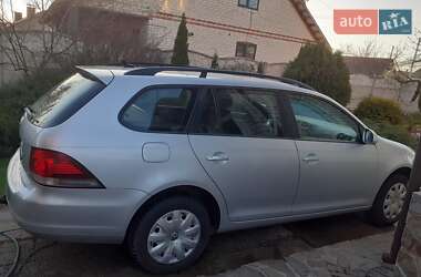 Универсал Volkswagen Golf 2011 в 
