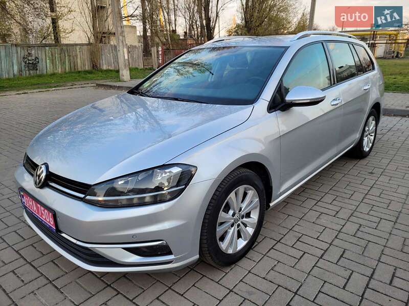 Универсал Volkswagen Golf 2018 в Черкассах