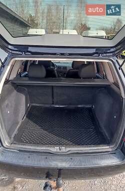 Универсал Volkswagen Golf 2002 в 