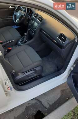 Універсал Volkswagen Golf 2011 в 