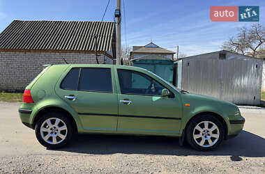 Хетчбек Volkswagen Golf 1999 в Попільні