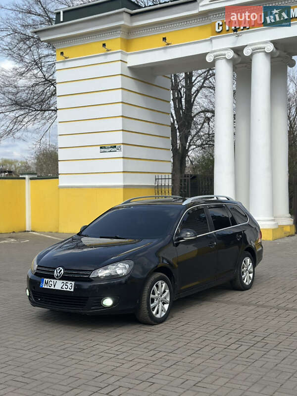 Универсал Volkswagen Golf 2011 в Славянске