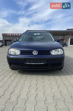 Универсал Volkswagen Golf 2001 в 