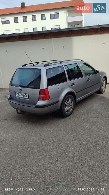 Универсал Volkswagen Golf 2003 в Черновцах