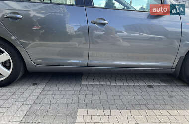 Универсал Volkswagen Golf 2009 в 