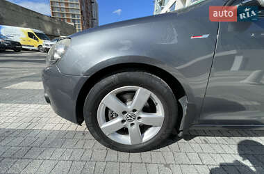 Универсал Volkswagen Golf 2009 в 