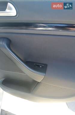 Універсал Volkswagen Golf 2010 в 