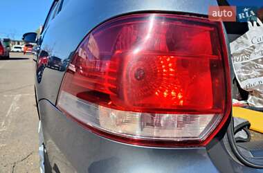 Универсал Volkswagen Golf 2010 в 