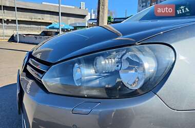 Универсал Volkswagen Golf 2010 в 