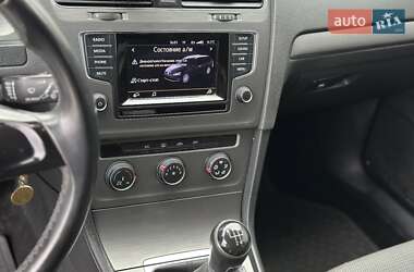 Универсал Volkswagen Golf 2013 в 