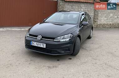 Универсал Volkswagen Golf 2019 в Золочеве