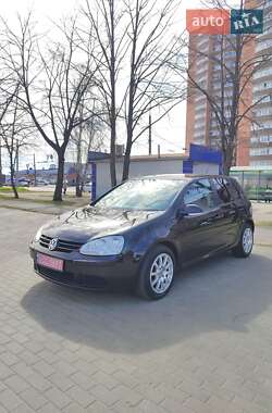 Хэтчбек Volkswagen Golf 2007 в 