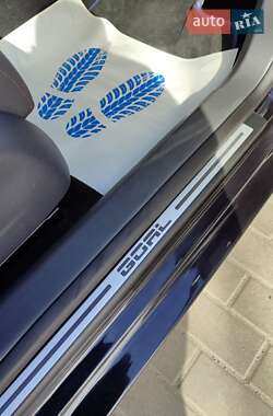 Хэтчбек Volkswagen Golf 2007 в 