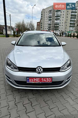 Универсал Volkswagen Golf 2016 в 
