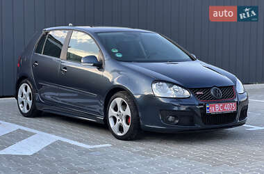 Хэтчбек Volkswagen Golf 2008 в 