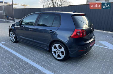 Хэтчбек Volkswagen Golf 2008 в 