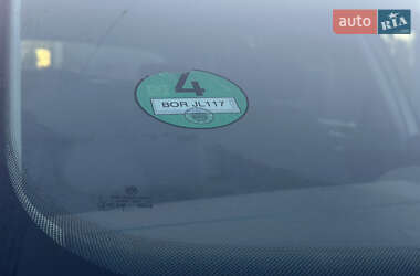 Хетчбек Volkswagen Golf 2005 в 