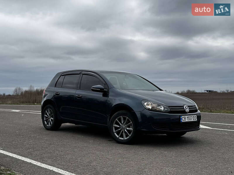 Хэтчбек Volkswagen Golf 2013 в Прилуках