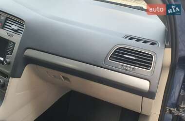 Универсал Volkswagen Golf 2015 в 