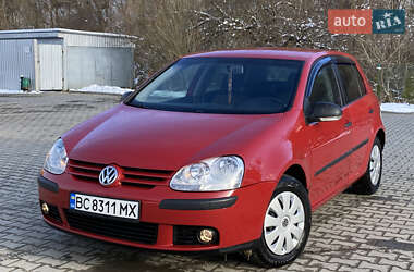Хэтчбек Volkswagen Golf 2008 в 