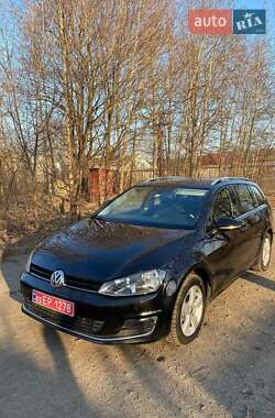 Универсал Volkswagen Golf 2015 в 