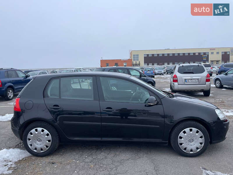 Volkswagen Golf 2005