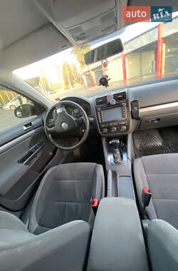Универсал Volkswagen Golf 2008 в 