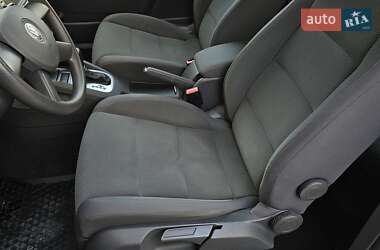 Хетчбек Volkswagen Golf 2006 в 