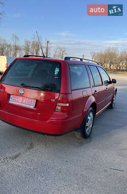Універсал Volkswagen Golf 2005 в 