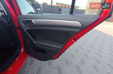Универсал Volkswagen Golf 2015 в 