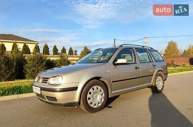 Универсал Volkswagen Golf 2004 в 