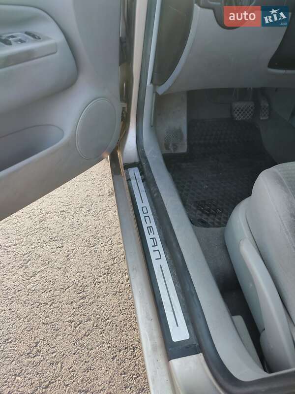 Універсал Volkswagen Golf 2004 в Запоріжжі