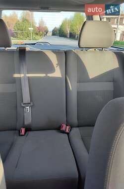 Универсал Volkswagen Golf 2004 в 