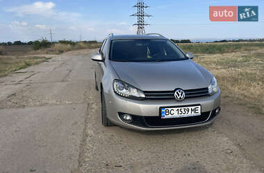 Универсал Volkswagen Golf 2012 в 