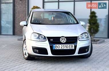 Хэтчбек Volkswagen Golf 2008 в 