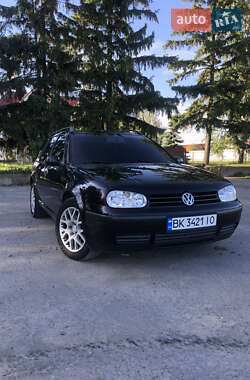 Универсал Volkswagen Golf 2002 в 